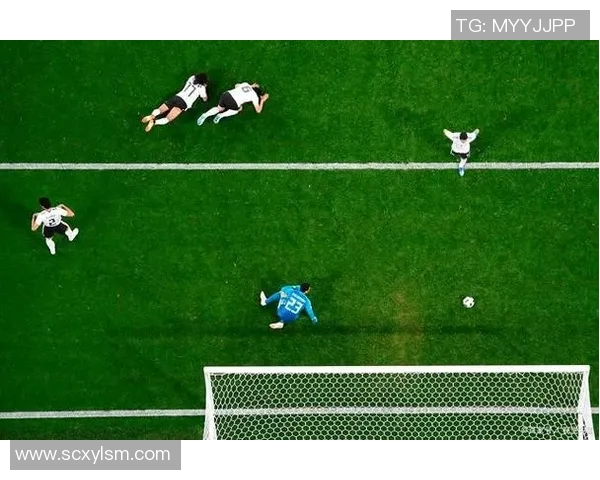 足球明星点球射门技巧深度解析与成功案例分析